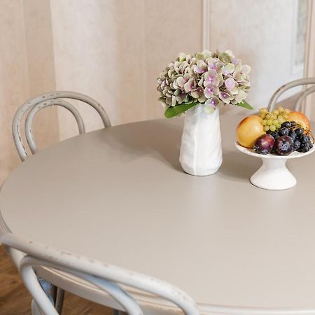 Lux Apartment On Duhnovicha Street .Free Parking. Uzjhorod Exteriör bild